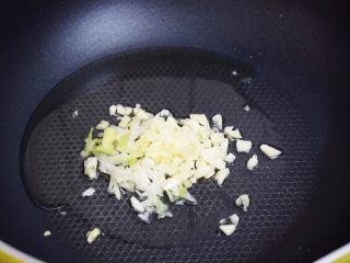爆炒鸡胗的做法步骤6 爆炒鸡胗的做法步骤6