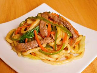 牛肉炒乌冬面的做法步骤15 牛肉炒乌冬面的做法步骤15