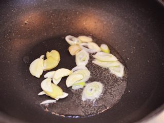 牛肉炒乌冬面的做法步骤8 牛肉炒乌冬面的做法步骤8