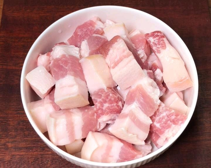 家常红烧肉的做法步骤1.jpg 家常红烧肉的做法步骤1.jpg
