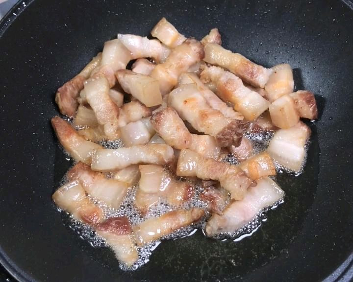家常红烧肉的做法(图6) 家常红烧肉的做法步骤5.jpg