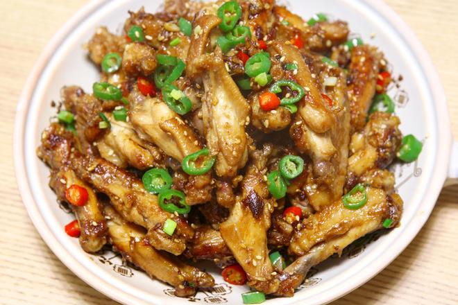 蒜香鸡翅的做法(图1) 0.jpg