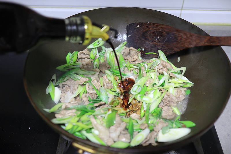 葱爆羊肉的做法(图7) 7.JPG