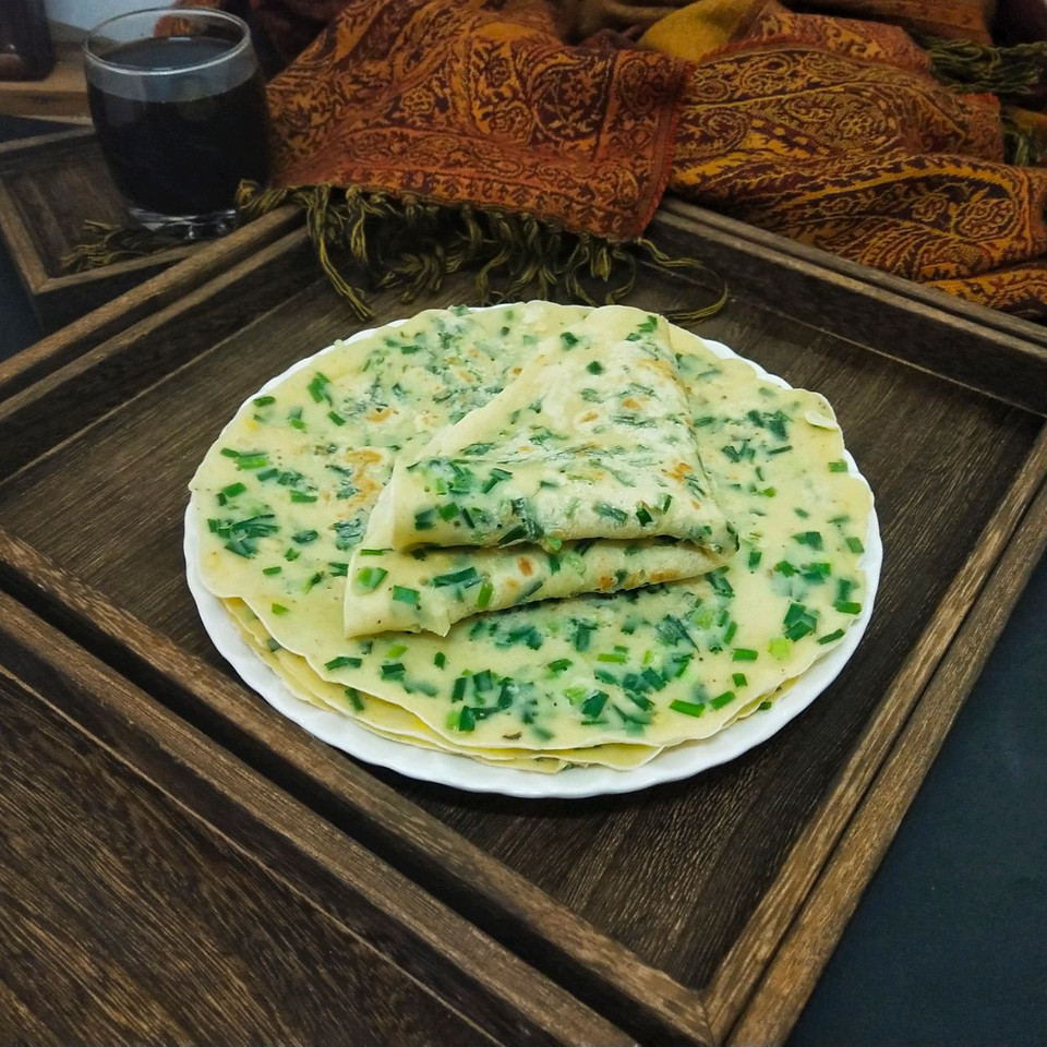 韭菜鸡蛋饼的做法