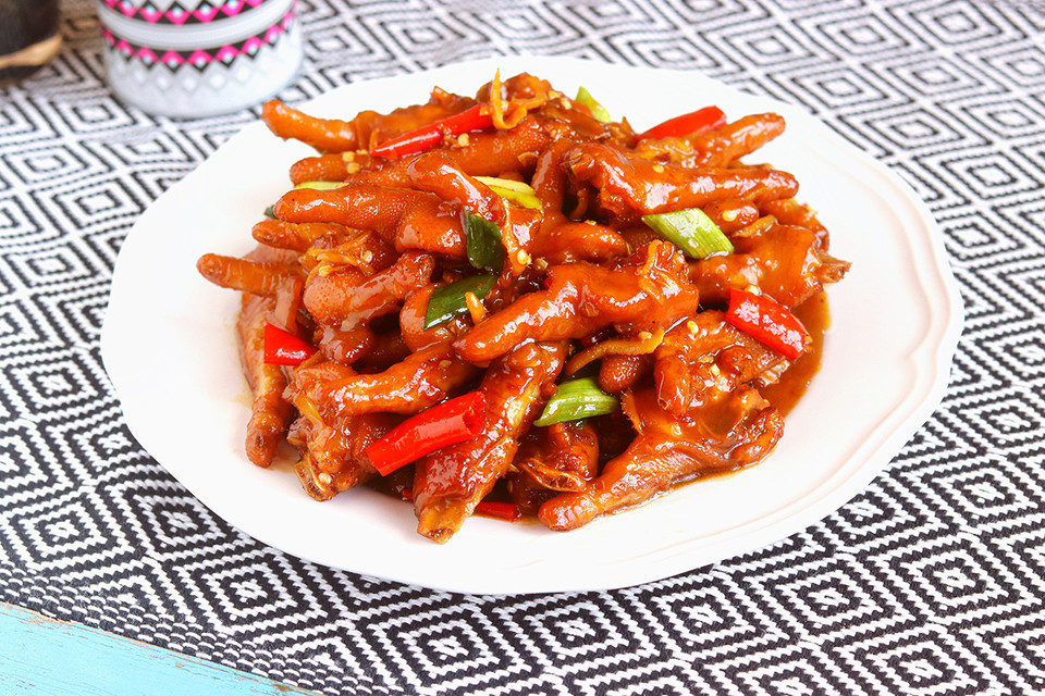 香辣鸡爪的做法