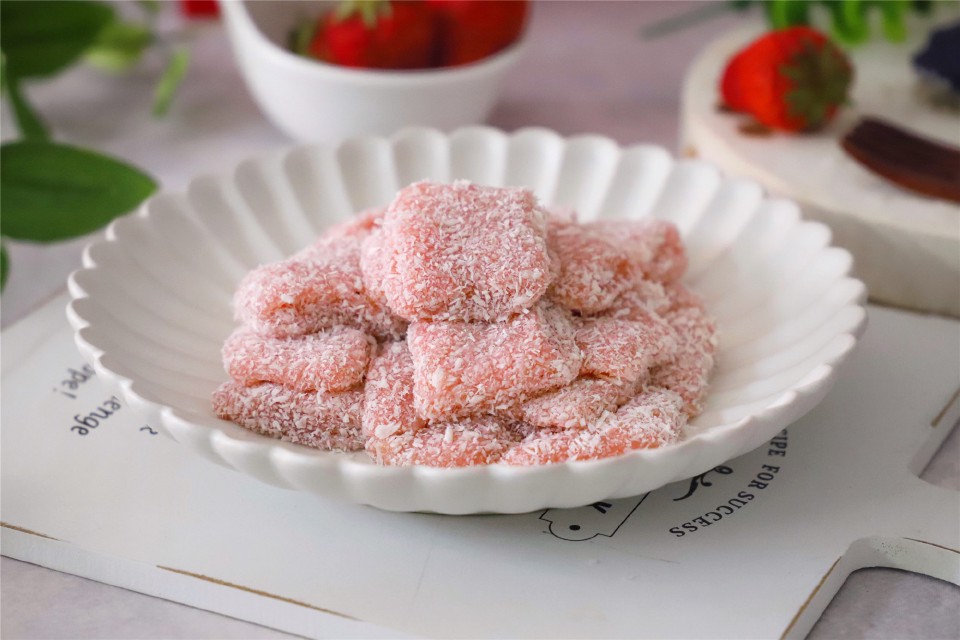 椰蓉草莓麻糬的做法(图1) 1.jpg