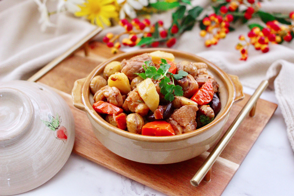 板栗香菇鸡块的做法