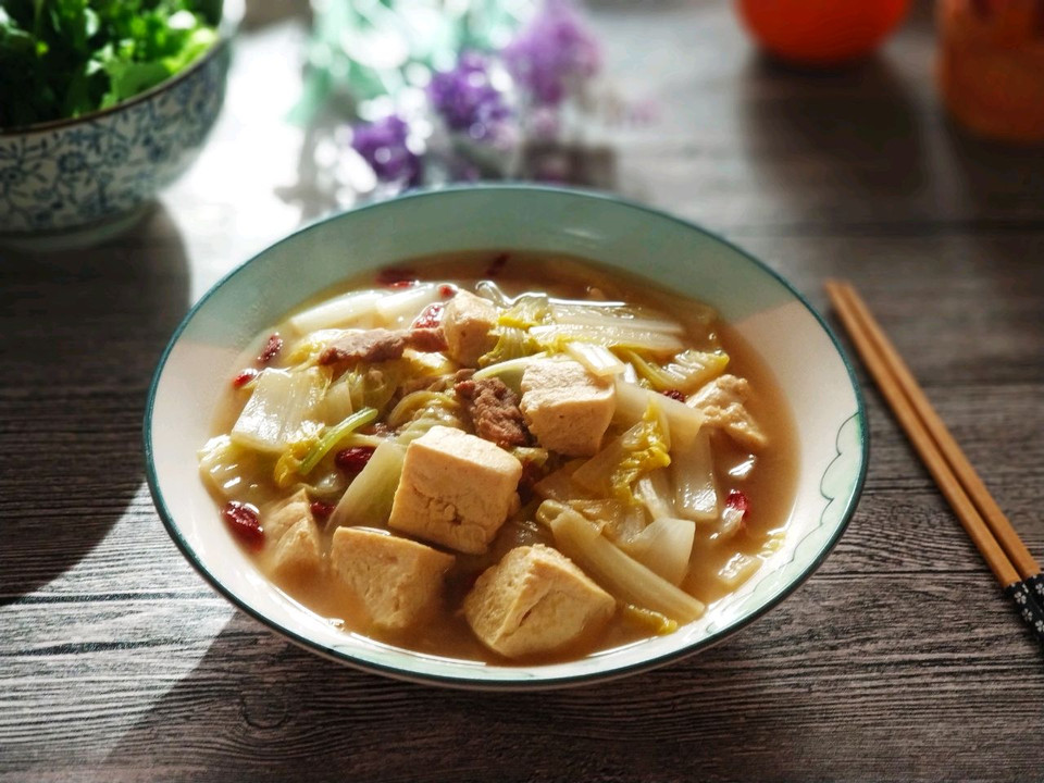 白菜炖冻豆腐的做法