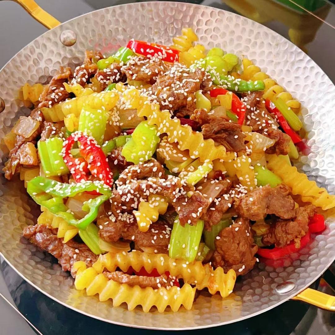 干锅牛肉的做法