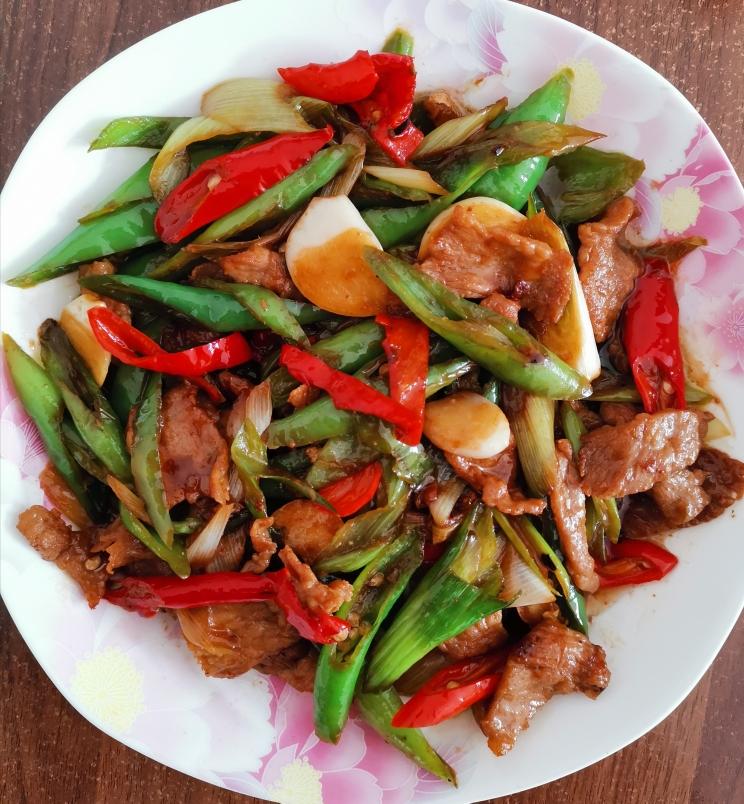 杭椒炒肉的做法