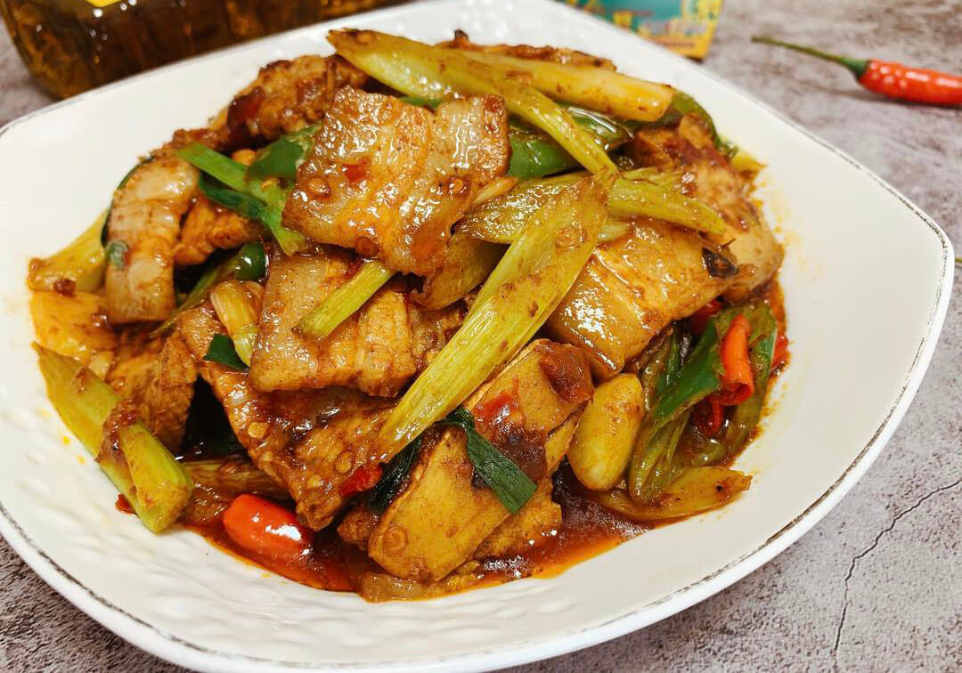 香辣回锅肉的做法