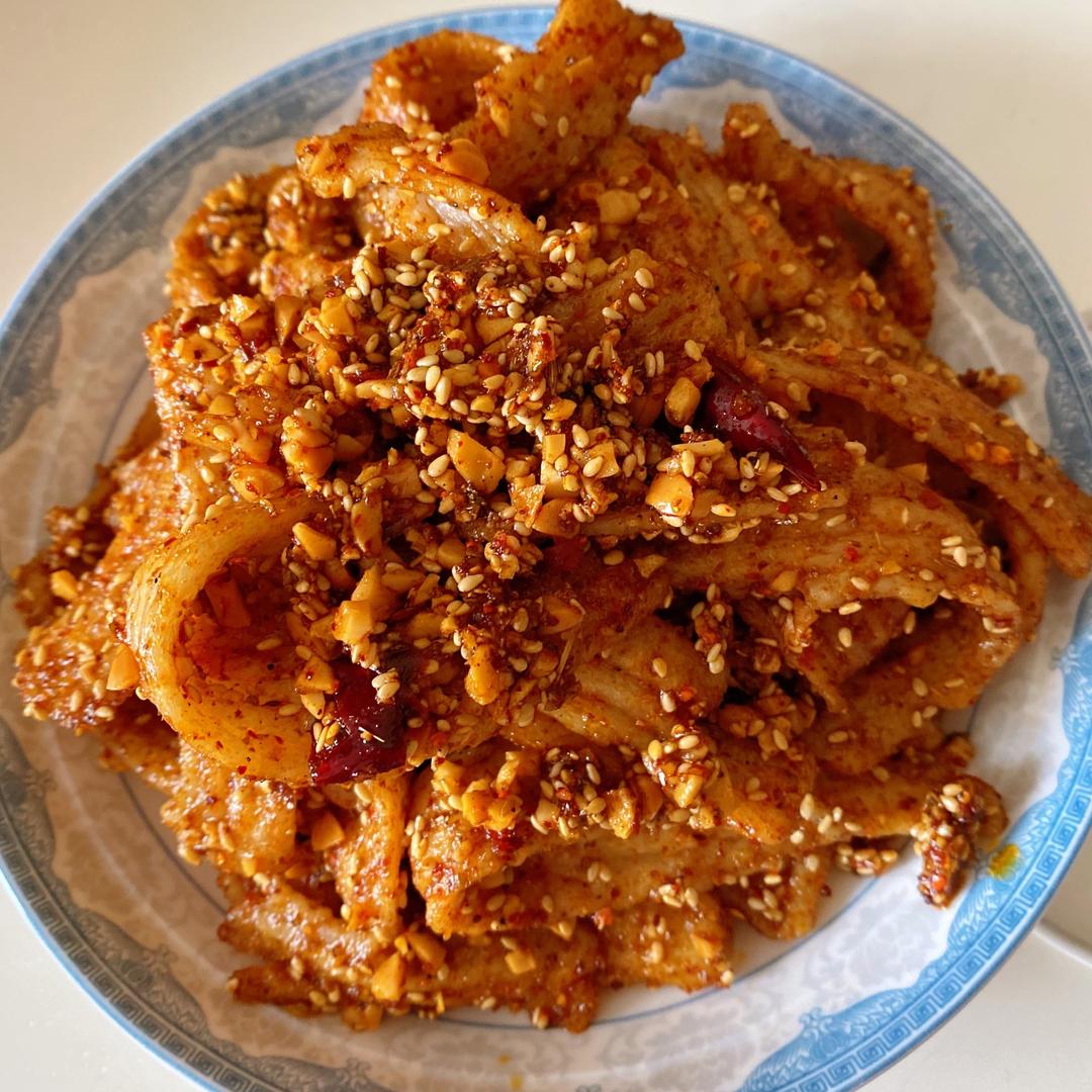 鲜香麻辣手工辣条的做法